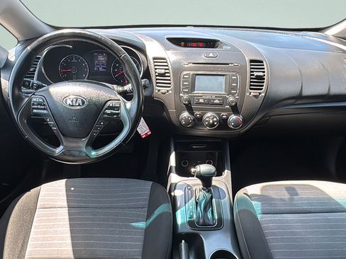 Used 2016 Kia Forte EX FWD image 11
