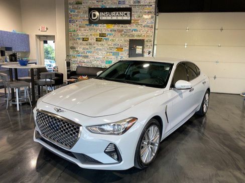 Used 2020 Genesis G70 2.0T image 5