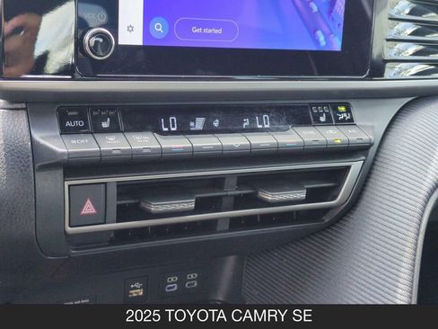 Used 2025 Toyota Camry SE w/ Convenience Package FWD image 22