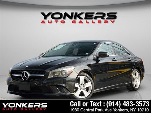 Used 2015 Mercedes-Benz CLA 250 image 2