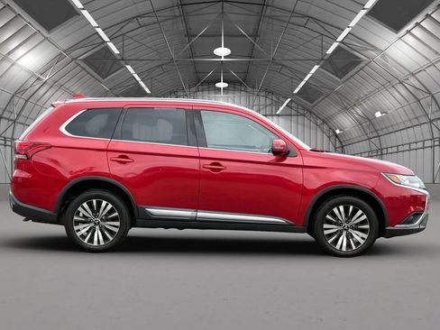Used 2019 Mitsubishi Outlander SEL AWD/4WD image 7
