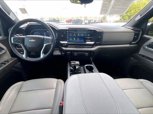 Used 2024 Chevrolet Silverado 1500 LTZ w/ LTZ Premium Package AWD/4WD image 15