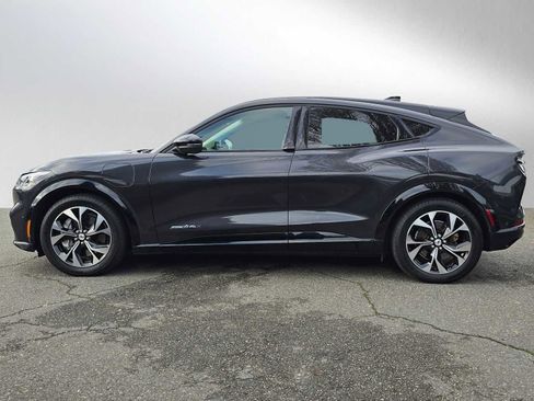 Used 2022 Ford Mustang Mach-E Premium image 6