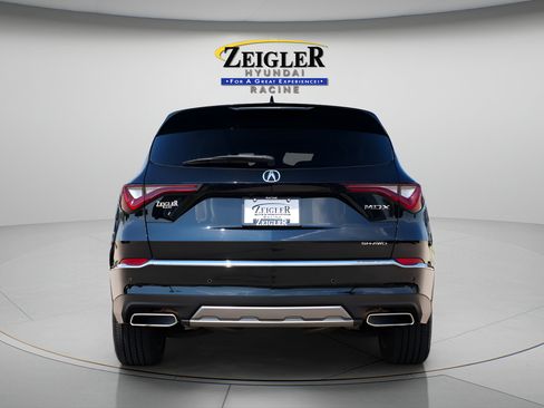 Used 2025 Acura MDX SH-AWD w/ Technology Package image 6
