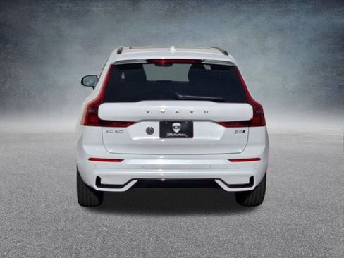 New 2026 Volvo XC60 B5 Plus w/ Climate Package image 6