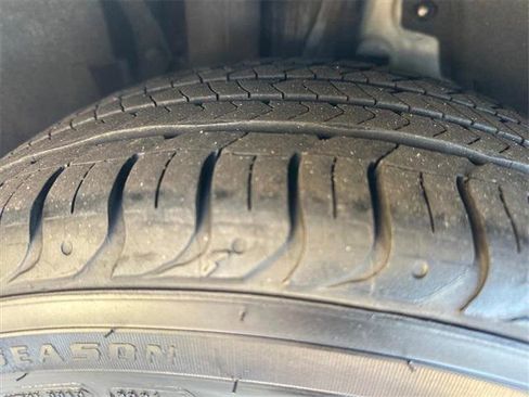 Certified 2022 Toyota Corolla SE image 24