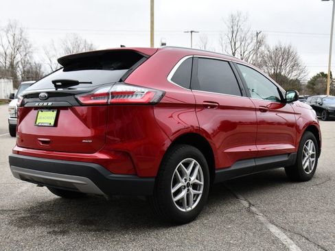Used 2024 Ford Edge SEL w/ Convenience Package AWD/4WD image 5