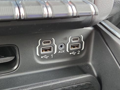 Used 2022 RAM 1500 Big Horn AWD/4WD image 43