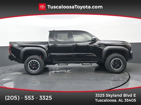 New 2025 Toyota Tacoma TRD Off-Road image 1