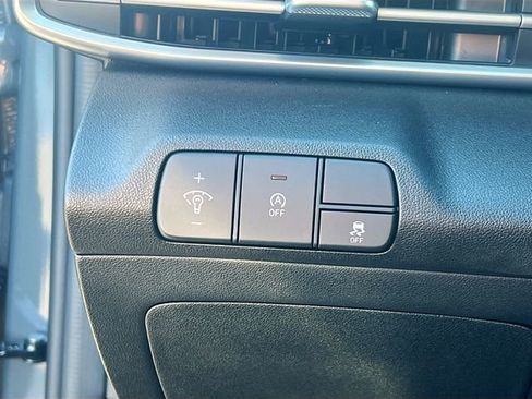 New 2026 Hyundai Elantra SE FWD image 10