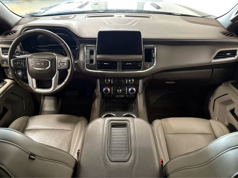 Used 2022 GMC Yukon SLT w/ SLT Luxury Package image 17