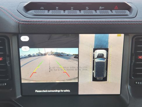 New 2025 Ford Bronco Raptor image 17