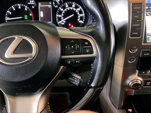 Used 2021 Lexus GX 460 Premium w/ Premium Package image 24