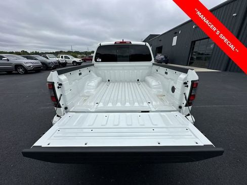 New 2025 Nissan Frontier PRO-4X AWD/4WD image 22