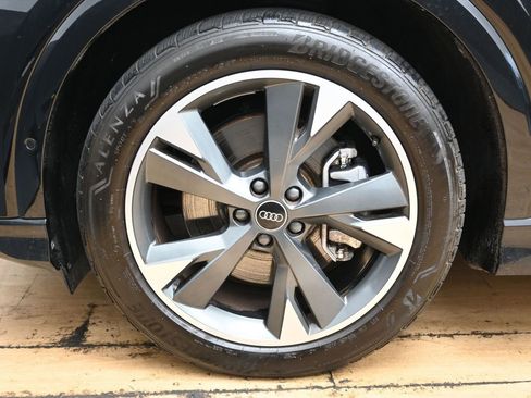 Used 2024 Audi Q4 e-tron Premium Plus w/ Premium Plus AWD/4WD image 13