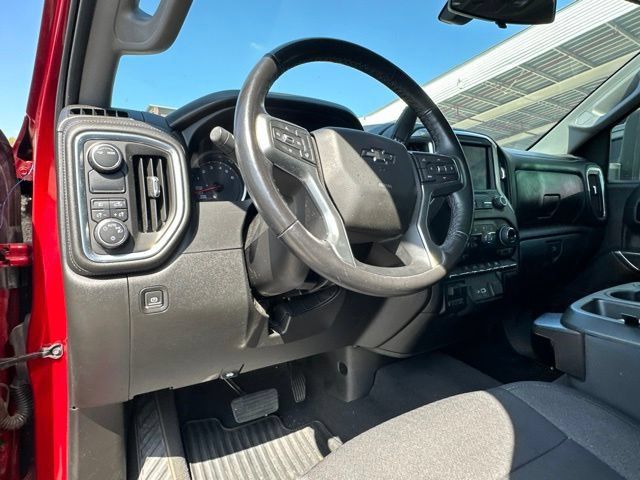 Used 2021 Chevrolet Silverado 1500 RST RWD image 15