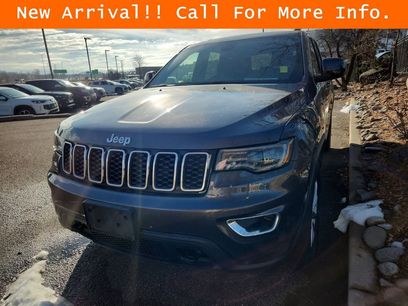 Used 2021 Jeep Grand Cherokee Laredo