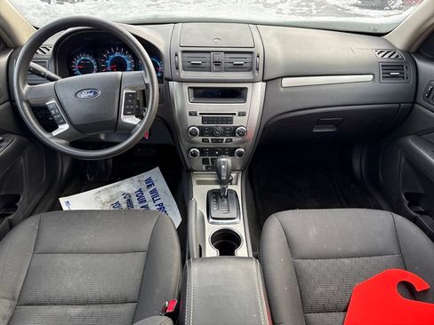 Used 2012 Ford Fusion SE image 9