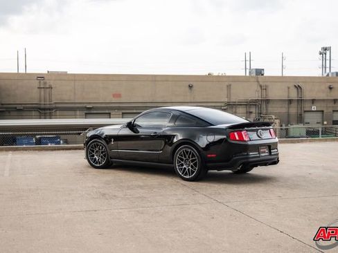 Used 2012 Ford Mustang Shelby GT500 w/ SVT Performance Pkg image 37