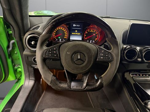 Used 2018 Mercedes-Benz AMG GT R image 13