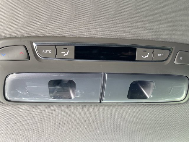Used 2024 Kia Telluride S w/ S Sunroof Package FWD image 22