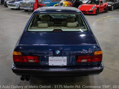 Used 1990 BMW 735i image 5