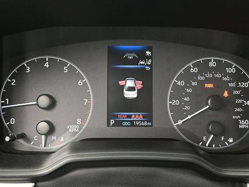 Used 2025 Toyota Corolla SE FWD image 12