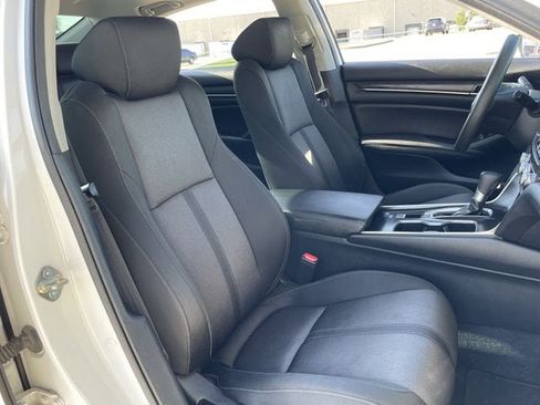 Used 2020 Honda Accord EX image 26