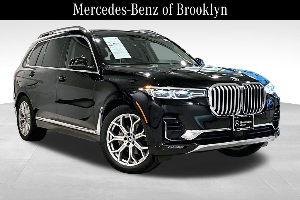 Used 2021 BMW X7 xDrive40i w/ Premium Package 2 AWD/4WD image 1