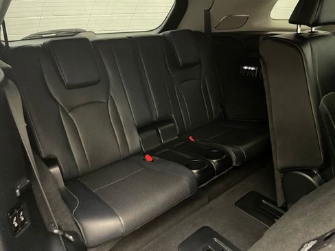 Used 2020 Lexus RX 350L Luxury w/ Accessory Package FWD image 31