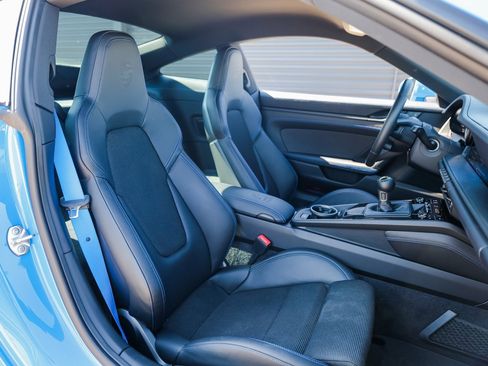 Certified 2022 Porsche 911 GT3 image 28