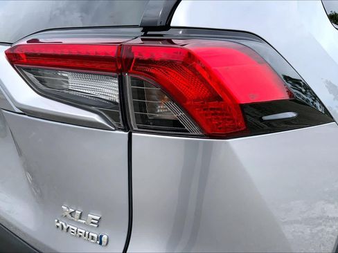 Used 2024 Toyota RAV4 XLE w/ Convenience Package AWD/4WD image 30