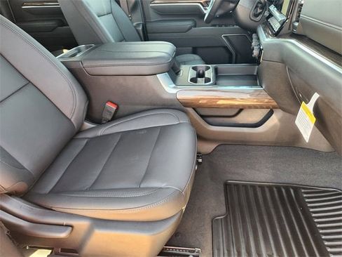 New 2026 Chevrolet Silverado 3500 LT w/ Texas Edition image 11
