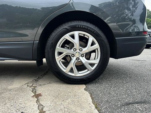 Used 2020 Chevrolet Equinox LT FWD image 22