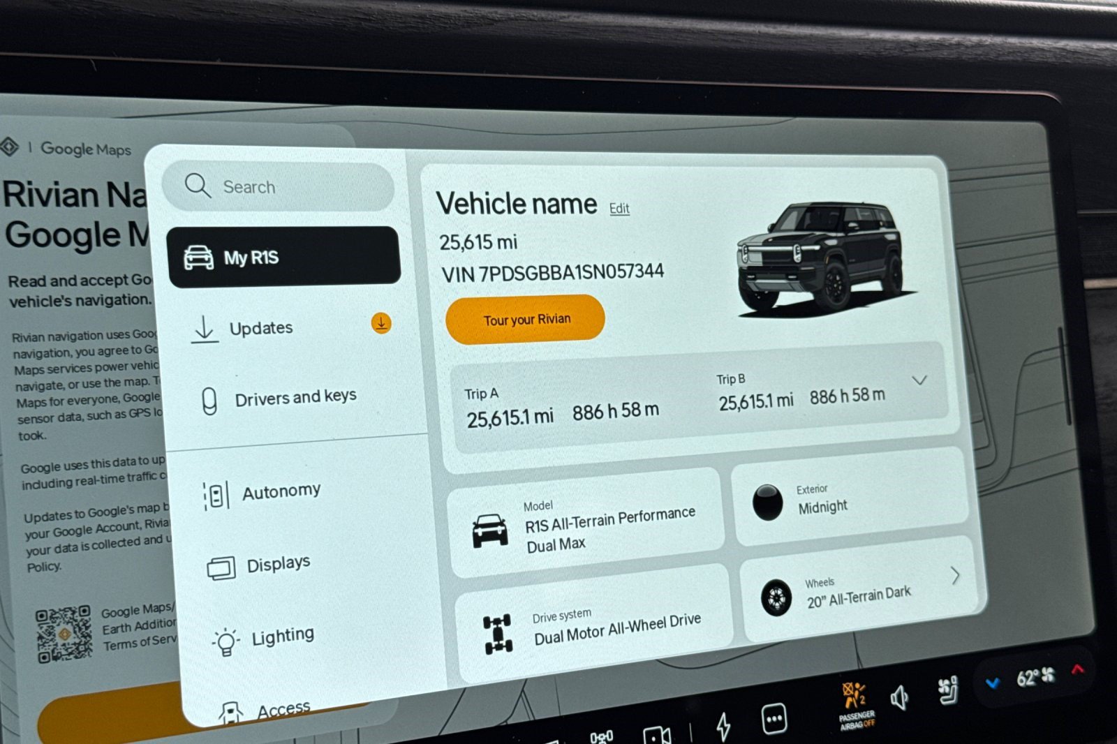 Used 2025 Rivian R1S Adventure Dual AWD/4WD image 35