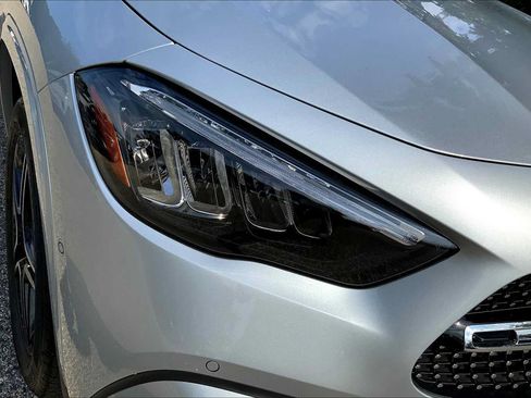 Certified 2026 Mercedes-Benz GLA 250 4MATIC image 17