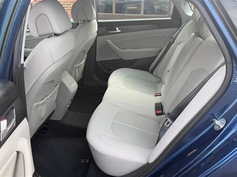 Used 2016 Hyundai Sonata Sport FWD image 14