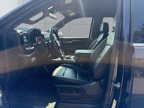 Used 2023 GMC Sierra 1500 SLT w/ SLT Premium Package AWD/4WD image 27