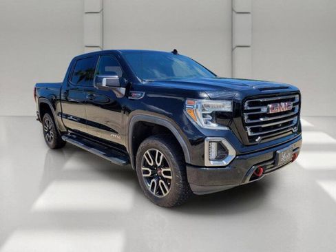 Used 2020 GMC Sierra 1500 AT4 w/ AT4 Premium Package AWD/4WD image 3