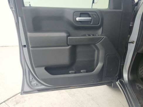Used 2021 Chevrolet Silverado 1500 Custom image 22