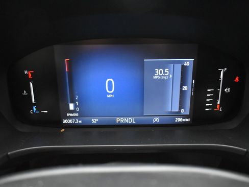 Used 2024 Ford Escape ST-Line image 31