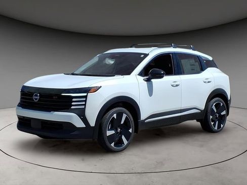 New 2026 Nissan Kicks SR w/ Cold Weather Package AWD/4WD image 1