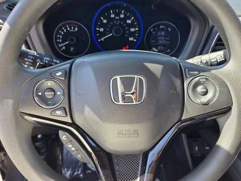 Used 2017 Honda HR-V EX image 23