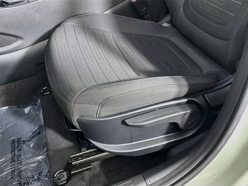 Certified 2026 Hyundai Santa Cruz SE FWD image 19