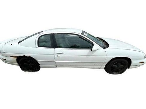Used 1995 Chevrolet Monte Carlo LS FWD image 7