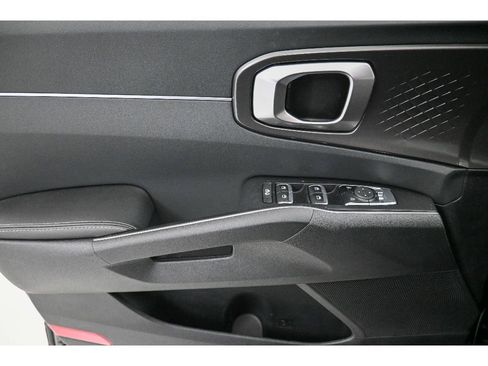 Used 2026 Kia Sorento EX image 8