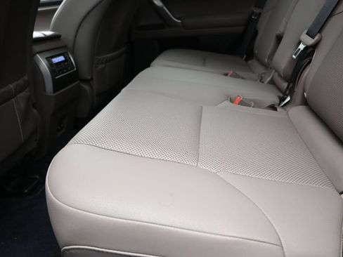 Certified 2021 Lexus GX 460 Premium w/ Premium Package AWD/4WD image 16