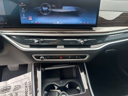 Certified 2025 BMW X5 sDrive40i w/ Climate Comfort Package image 18