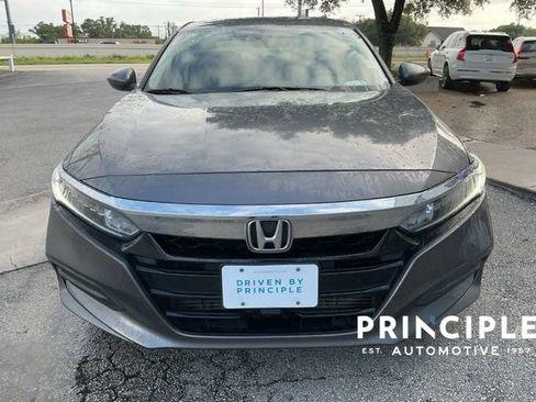 Used 2019 Honda Accord LX image 3