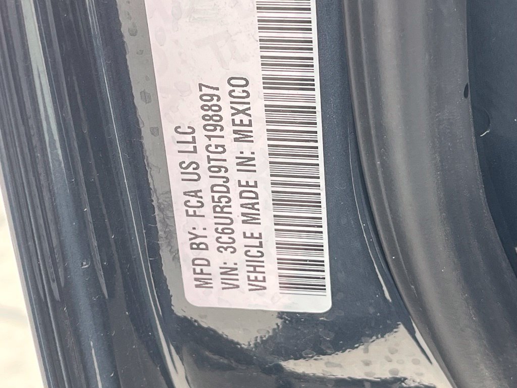 Certified 2026 RAM 2500 Big Horn AWD/4WD image 20